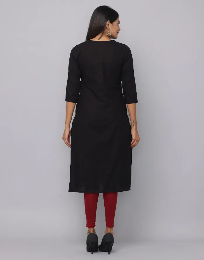 Round Neck Front Yoke Patch Kurta With 3/4 Sleeve